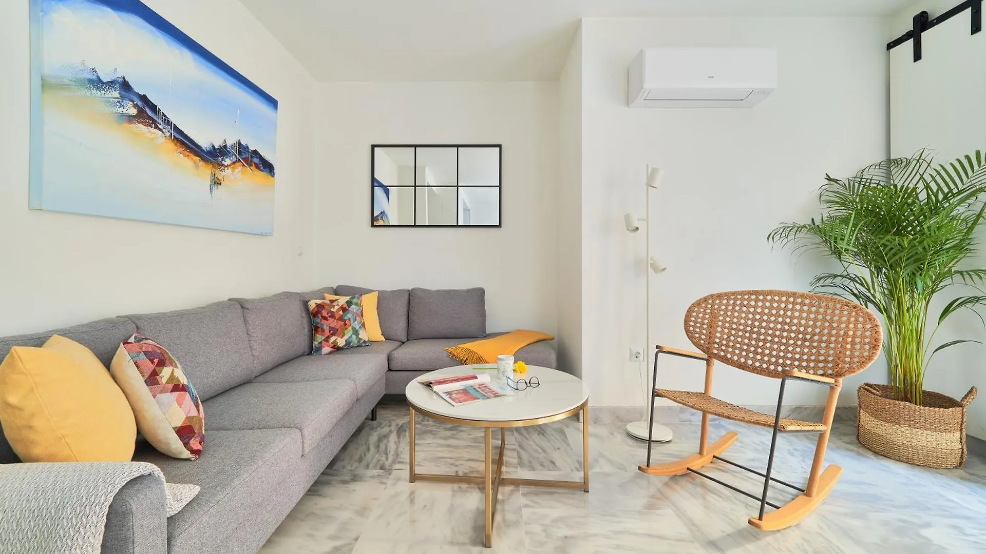 Modern City Centre Apartment W/ Terrace & Fast Wifi Màlaga Španělsko